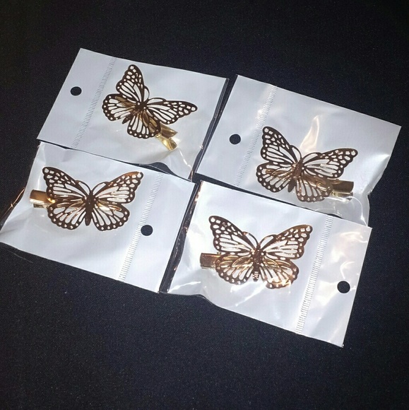 Set of 4 Goldtone Butterfly Hair Clips - Beautiful - Picture 3 of 4